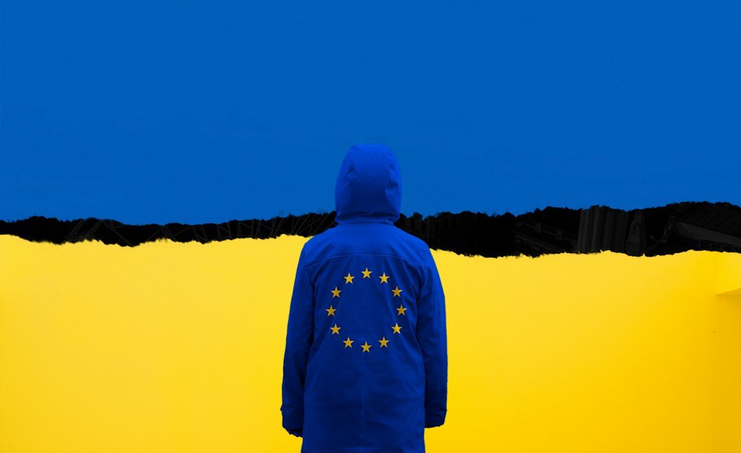 Drapeau ukrainien illustrant le soutien financier et militaire européen
