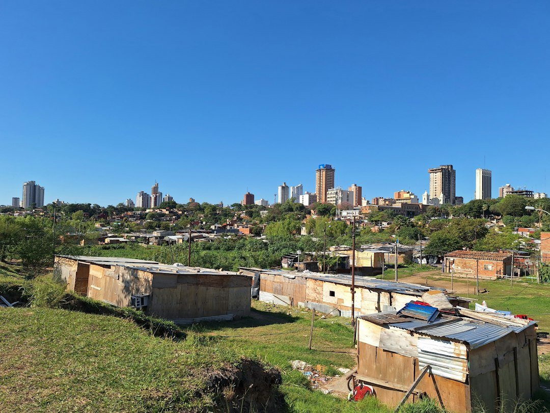 Vue urbaine d’Asunción au Paraguay après les élections municipales